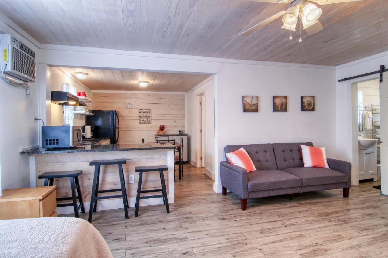 Coastal Hideway #B Villa Рокпорт Екстериор снимка
